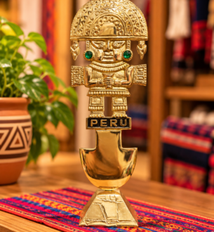 FIGURAS ARTESANALES DE LLAMAS Y ALPACAS ANDINAS CON ACABADO DORADO